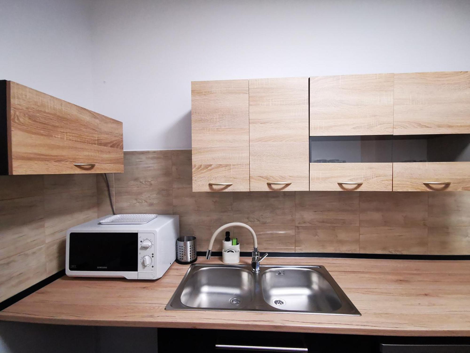 Central Park Apartman Szekszárd Buitenkant foto